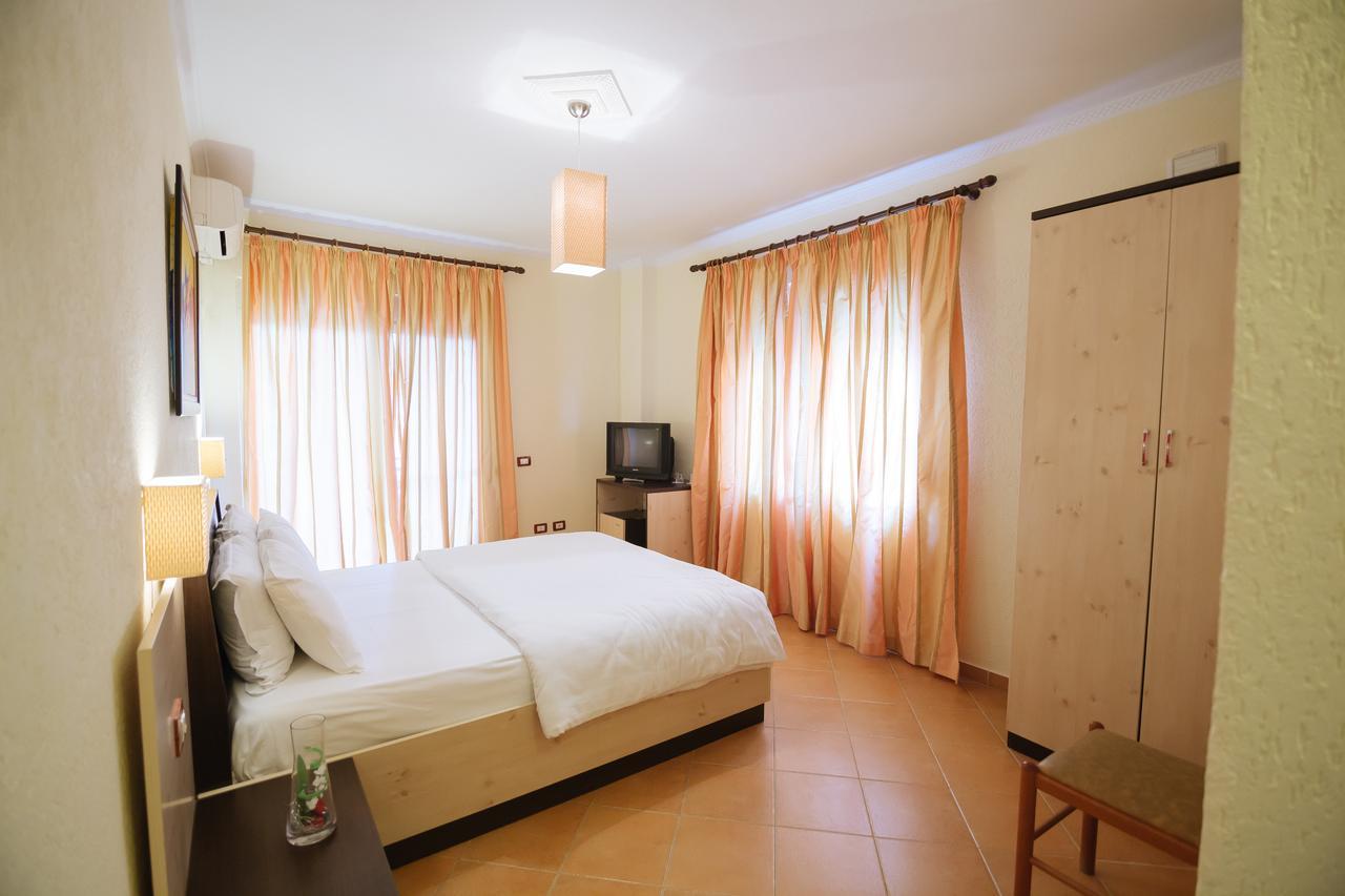 Hotel Ibiza 格勒姆 外观 照片
