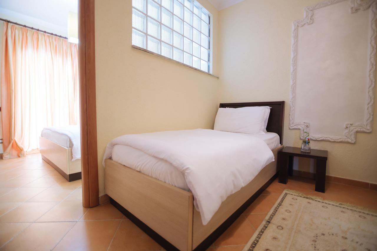 Hotel Ibiza 格勒姆 外观 照片